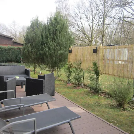 Le Petit Chalet Resteigne